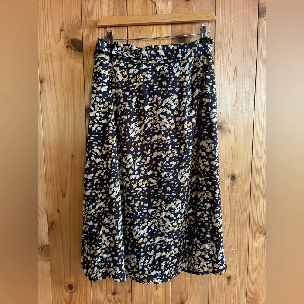 NEW MOLLY BRACKEN Elsa pleated Skirt